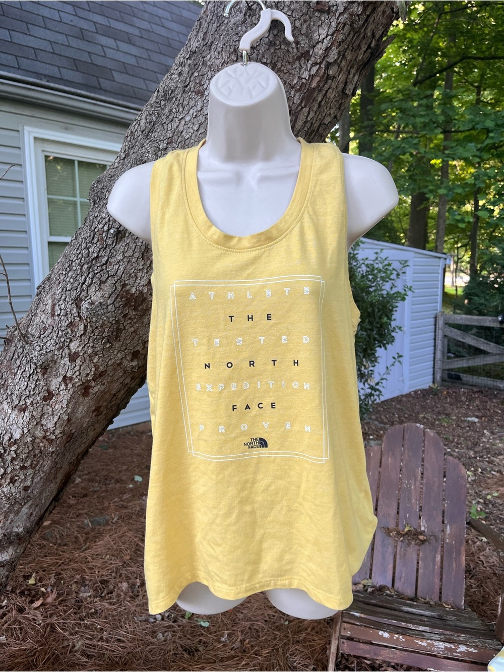 The North Face Athlete
Tested Expedition Proven Classic Fit Racerback Tank